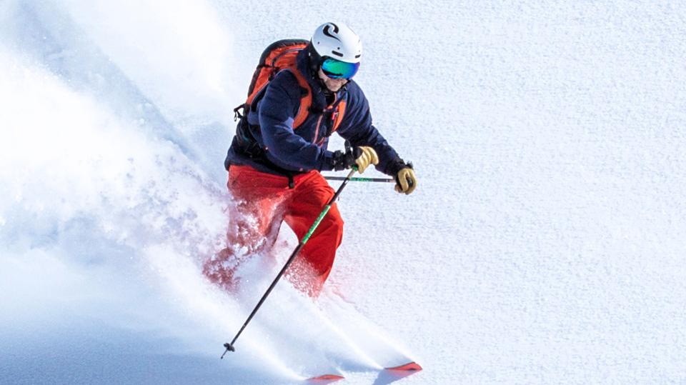 Orion Advisor skiing 