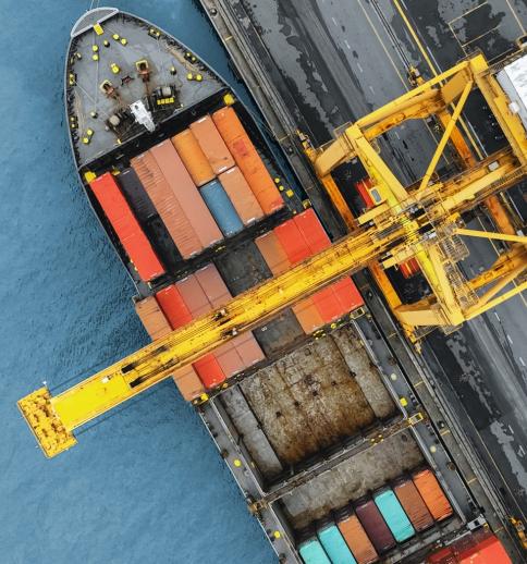 Container ship unloading