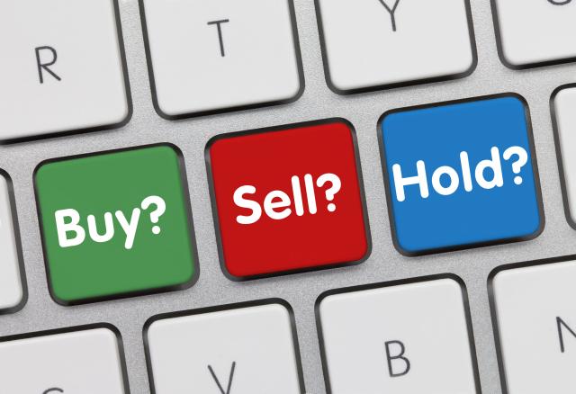 buy-sell-hold-investor-keyboard