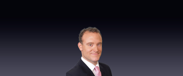 Jason Schenker headshot